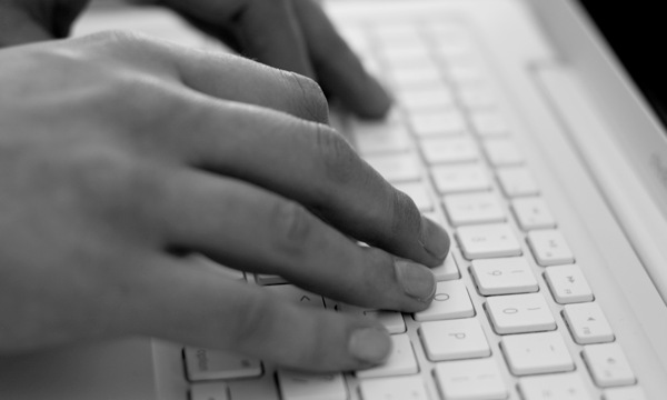 Using an uncomfortable keyboard and/or mouse can lead to RSI